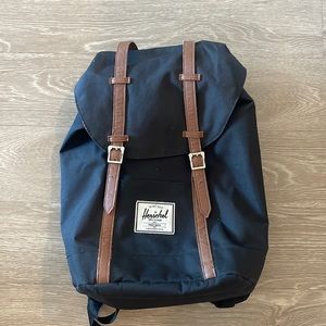 Herschel Retreat Black Backpack